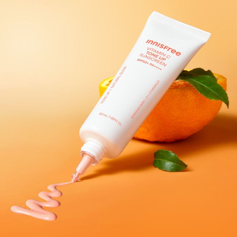 innisfree Vita C Tone Up Sunscreen SPF50+ PA++++ 50ml - product image 3